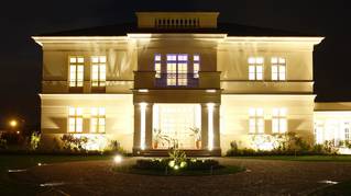 Tesoro Ivory Residences