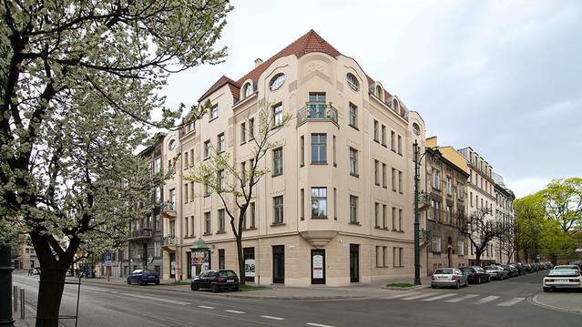 Rakowicka 8