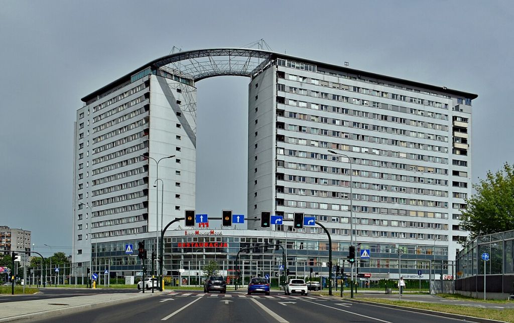 Dom Wschodzącego Słońca - wieżowiec w Krakowie