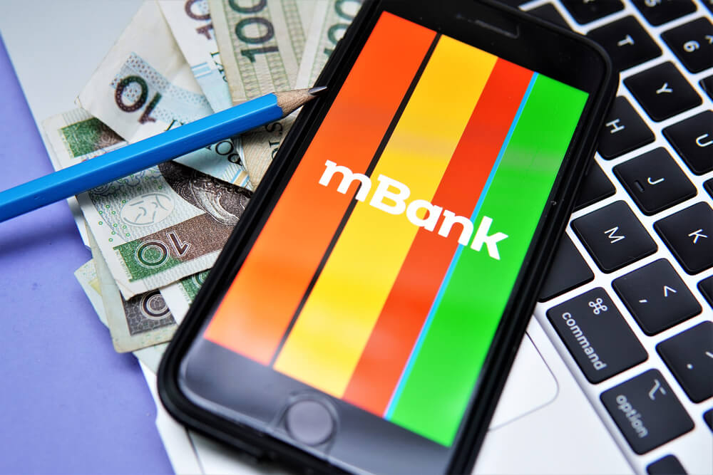 Kredyt 2 procent w mBank to kilka konkretnych korzyści dla młodych.