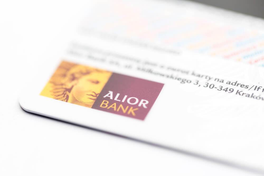Kredyt 2 procent w Alior Bank przewiduje również 4000 zł premii na zakupy.