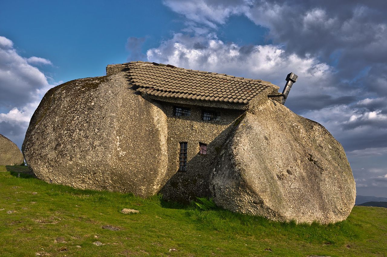 Dom z kamienia